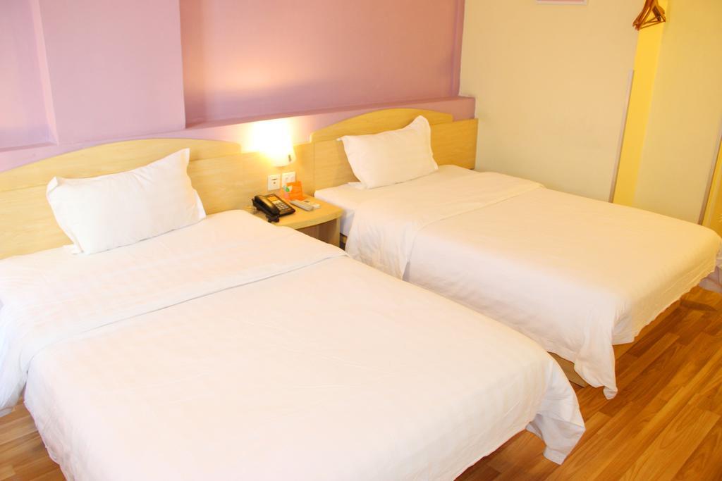 7Days Inn Guangzhou Shangxia Jiu Rd Exterior foto